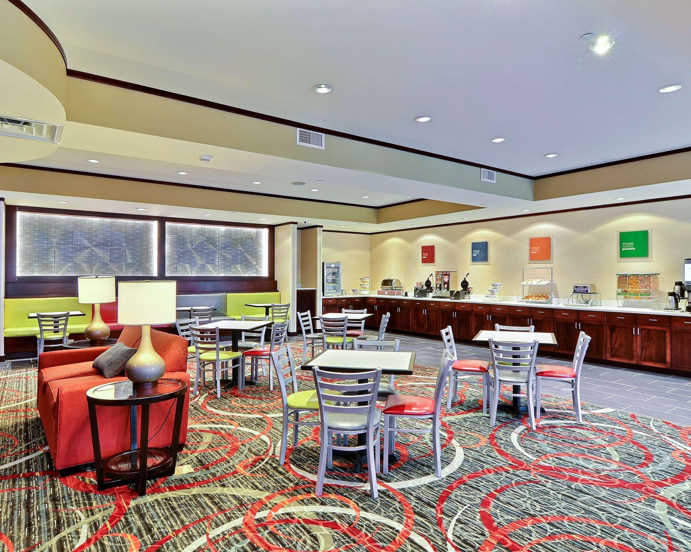 Comfort Suites Uniontown Kültér fotó
